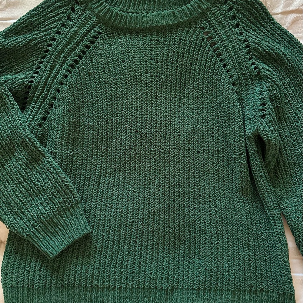 Wonderly Forest Green Sweater
